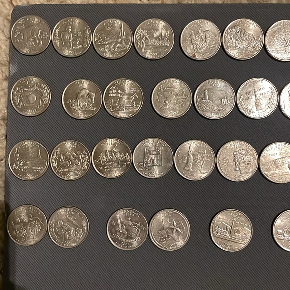 Full set of the each of the 50 state quarters and 4 American territories quarter - Picture 2 of 7